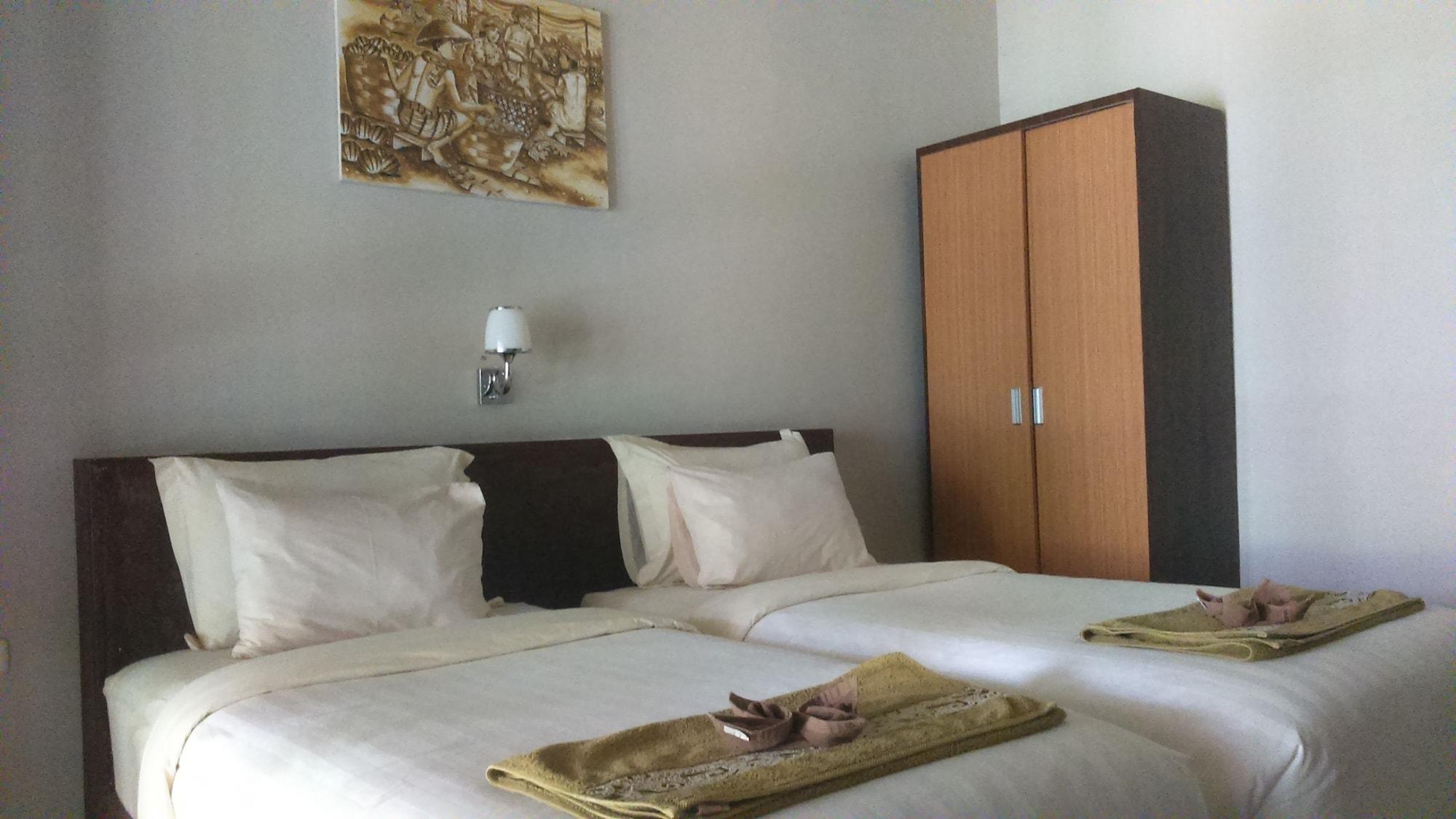 Senggigi Cottages Lombok Exterior foto